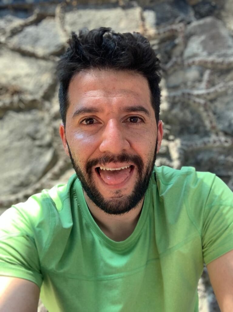 Si entendiéramos el poder medicinal y curativo de una conversación. Sabríamos que hablar es urgente.